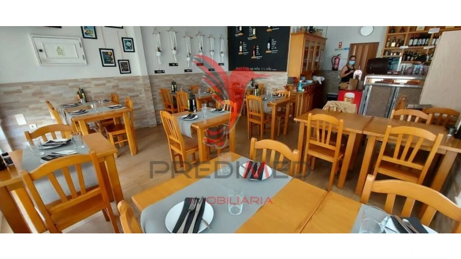 Loja para Venda em Bensafrim e Barão de São João Foto 7