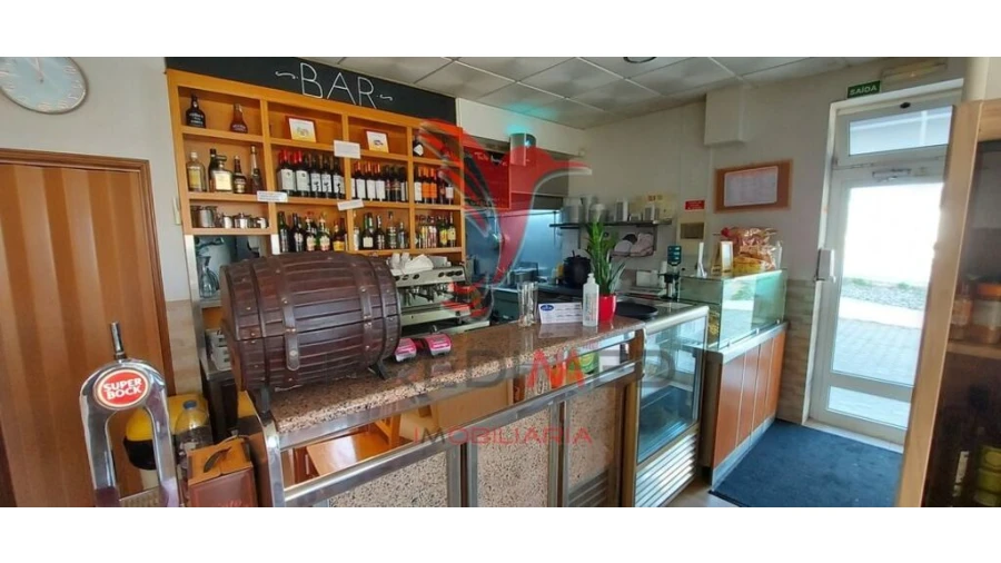 Loja para Venda em Bensafrim e Barão de São João Foto 13