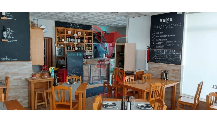 Loja para Venda em Bensafrim e Barão de São João Foto 15