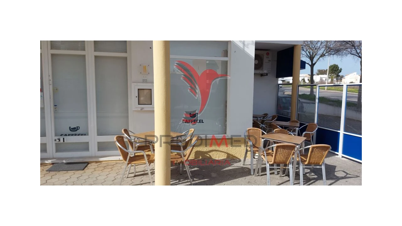 Loja para Venda em Bensafrim e Barão de São João Foto 4