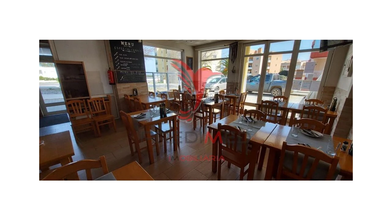 Loja para Venda em Bensafrim e Barão de São João Foto 10