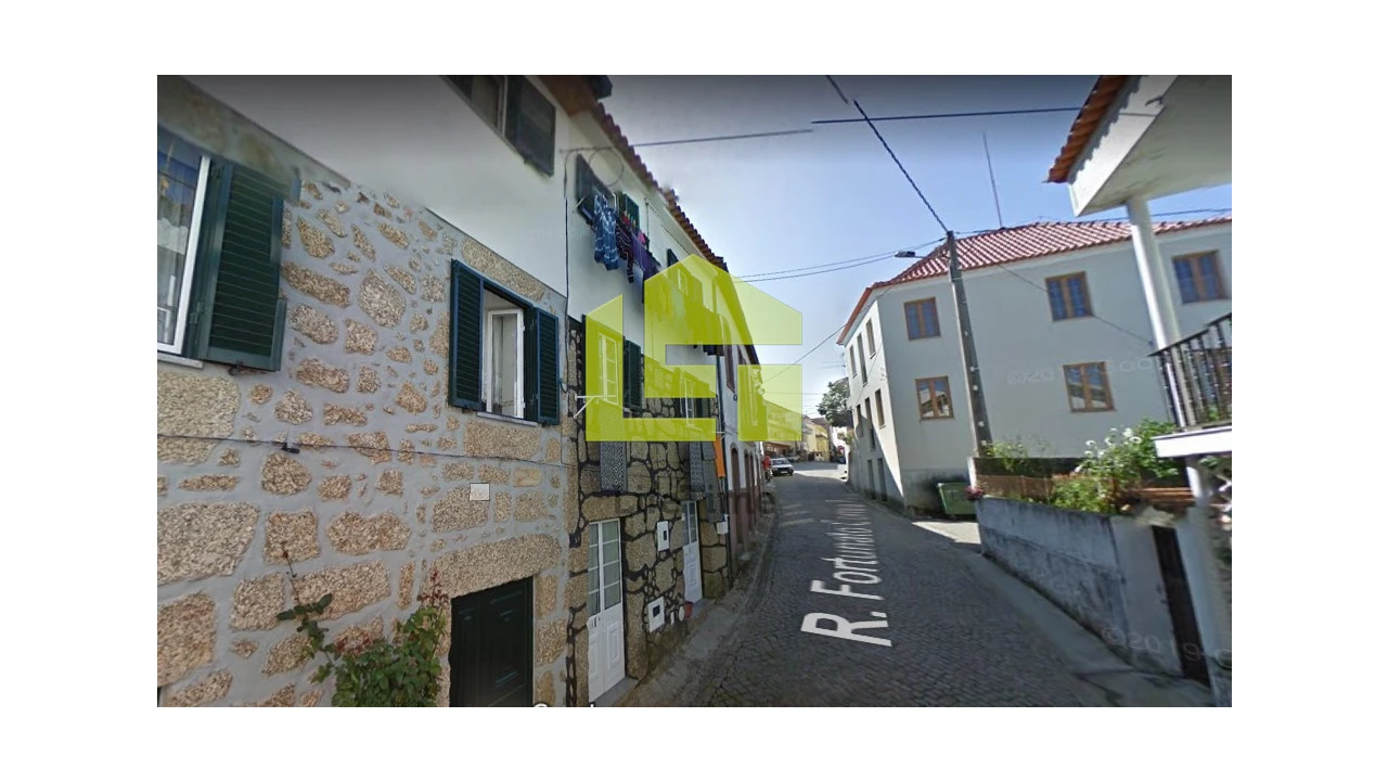 Moradia T1 para Venda em Candosa Foto 4