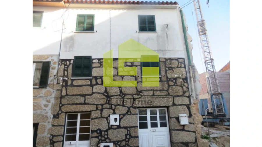 Moradia T1 para Venda em Candosa