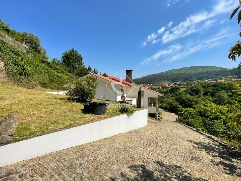 Quinta T5 para Venda em Portela Foto 38