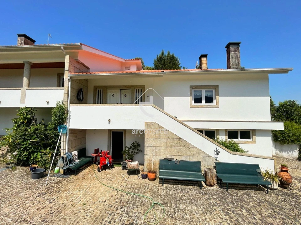 Quinta T5 para Venda em Portela Foto 2