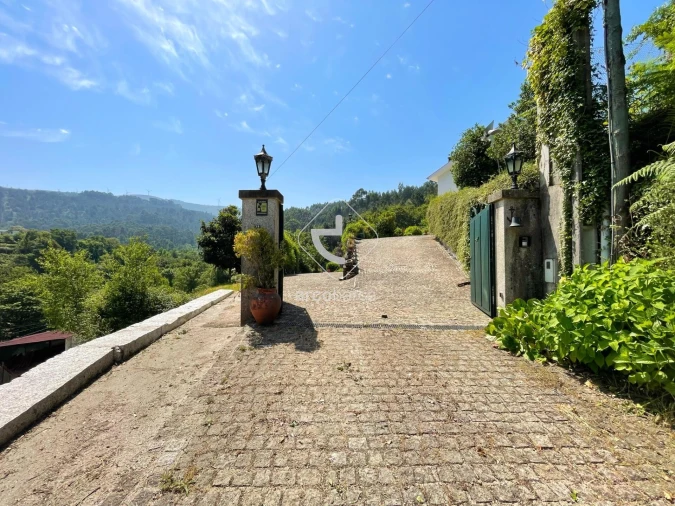 Quinta T5 para Venda em Portela Foto 53