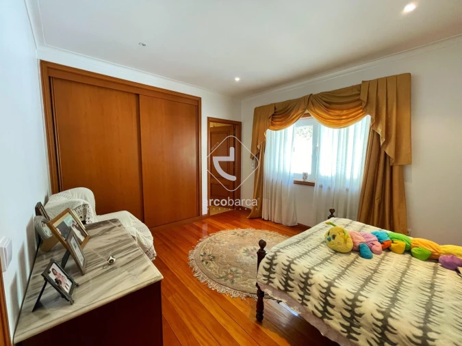 Quinta T5 para Venda em Portela Foto 22