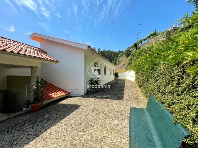 Quinta T5 para Venda em Portela Foto 28