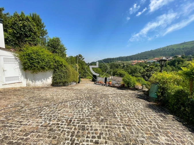 Quinta T5 para Venda em Portela Foto 52