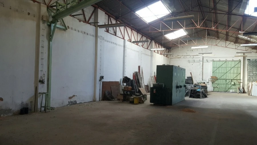 Armazém para Venda em Odivelas Foto 2