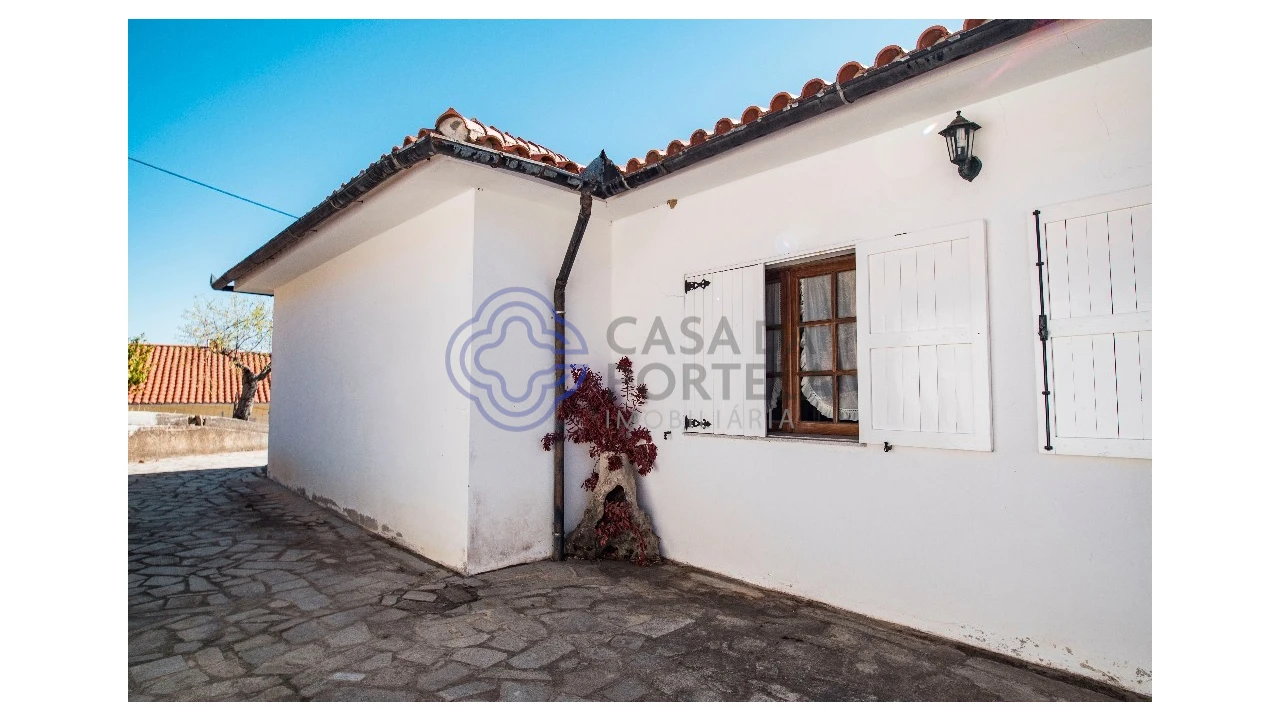 Quinta T5 para Venda em Meirinhos Foto 44