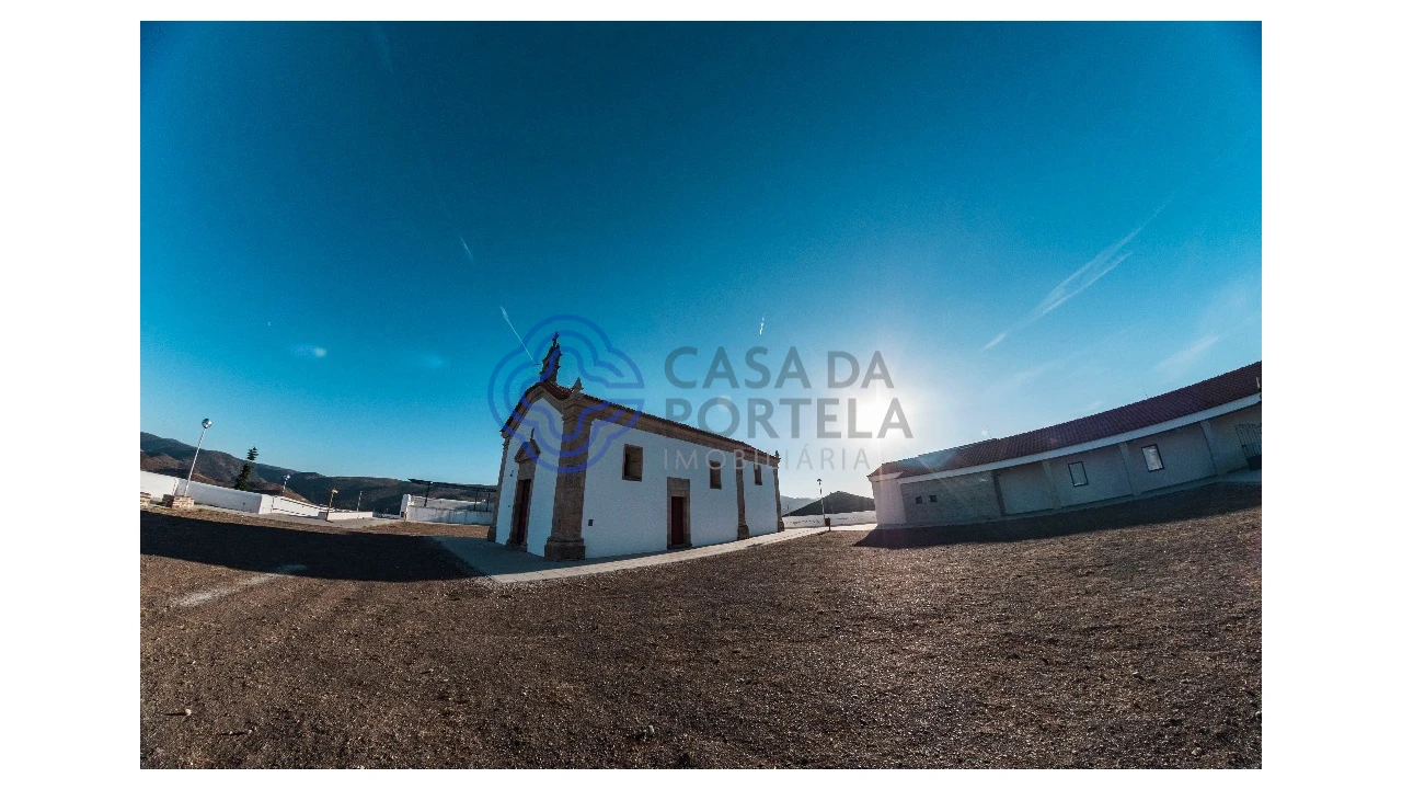 Quinta T5 para Venda em Meirinhos Foto 78