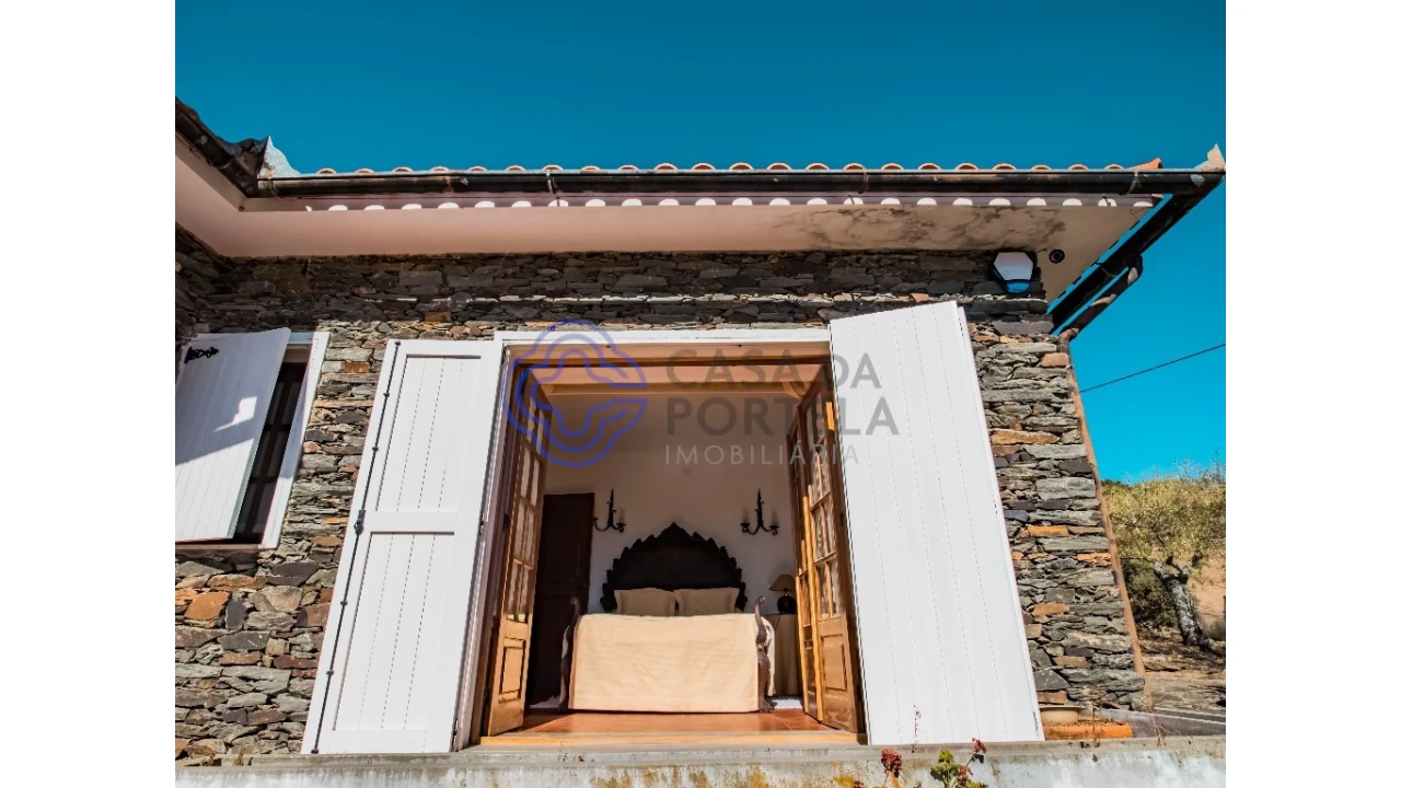 Quinta T5 para Venda em Meirinhos Foto 38