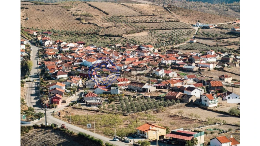 Quinta T5 para Venda em Meirinhos Foto 63