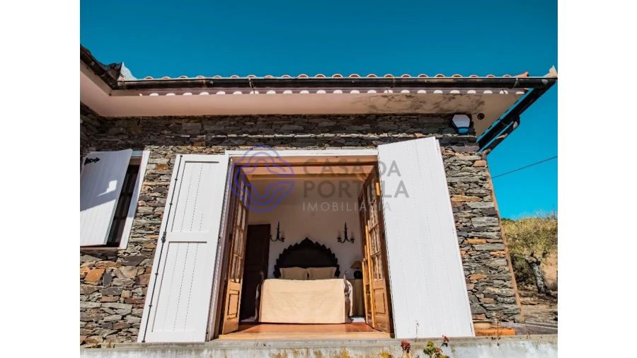 Quinta T5 para Venda em Meirinhos Foto 38