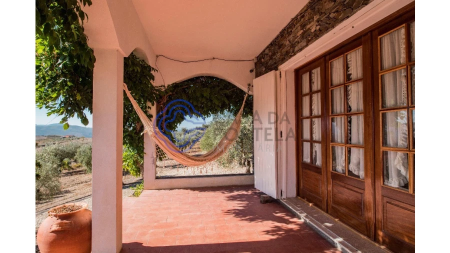 Quinta T5 para Venda em Meirinhos Foto 34