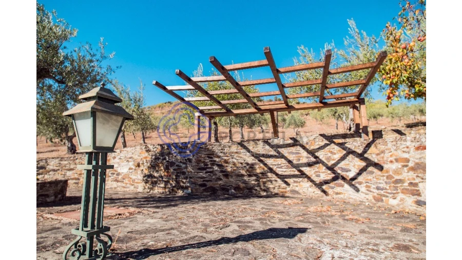 Quinta T5 para Venda em Meirinhos Foto 54