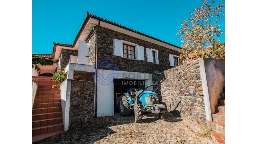 Quinta T5 para Venda em Meirinhos Foto 46