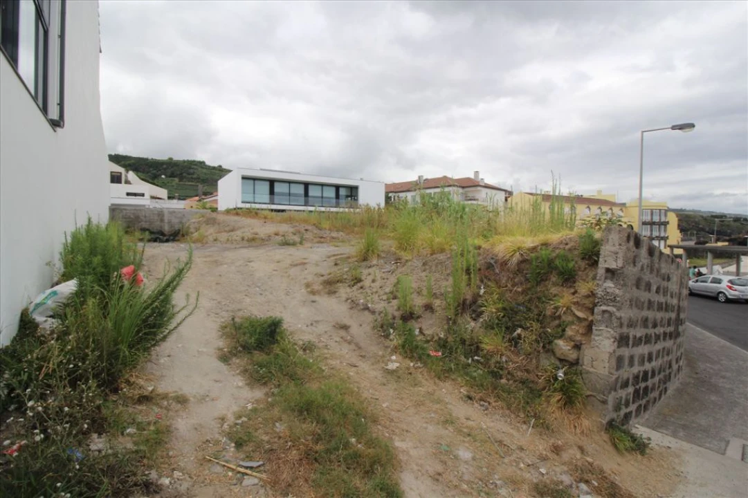 Terreno para Venda em Vila Franca do Campo (São Miguel) Foto 5