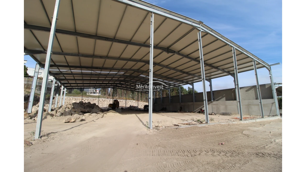 Armazém para Venda em Cruz Foto 7