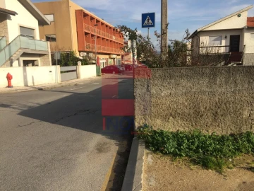 Terreno para Venda em Vila Verde e Barbudo
