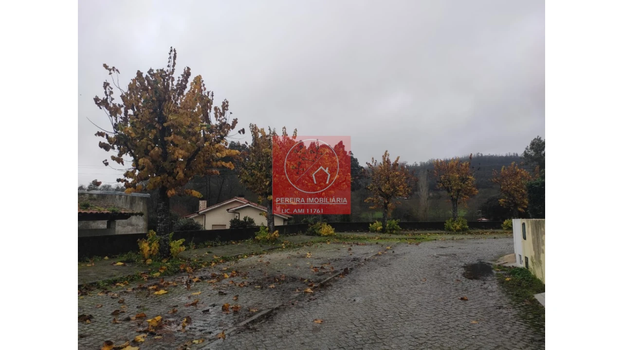 Terreno para Venda em Palmeira de Faro e Curvos Foto 5