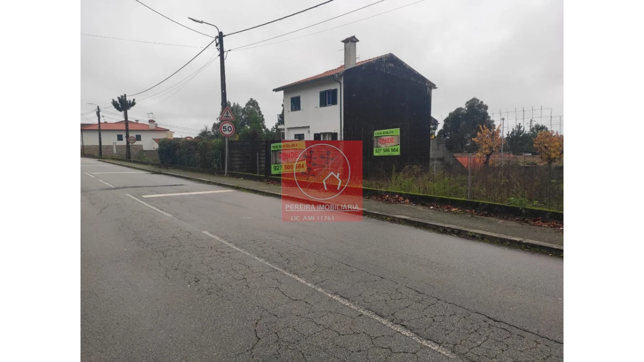 Terreno para Venda em Palmeira de Faro e Curvos Foto 1