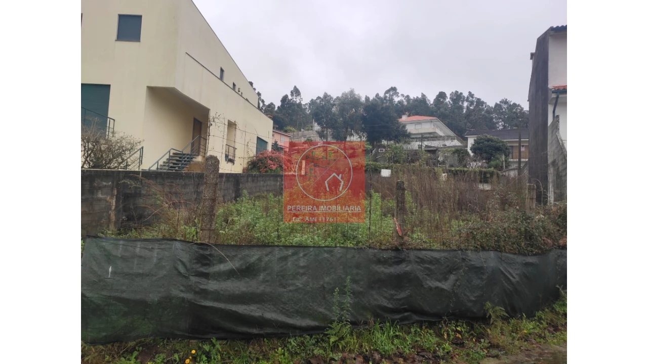 Terreno para Venda em Palmeira de Faro e Curvos Foto 2