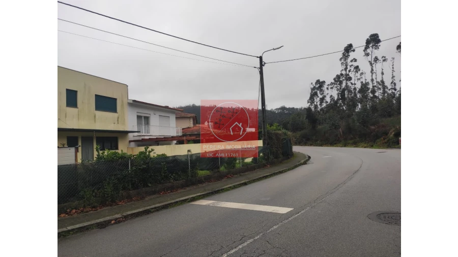 Terreno para Venda em Palmeira de Faro e Curvos Foto 11