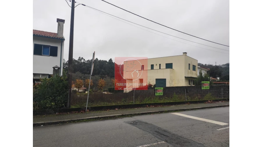 Terreno para Venda em Palmeira de Faro e Curvos Foto 9