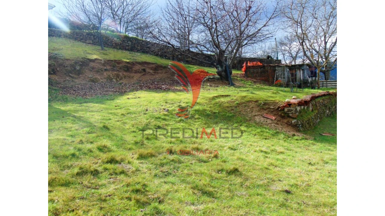Terreno para Venda em Torgueda Foto 5