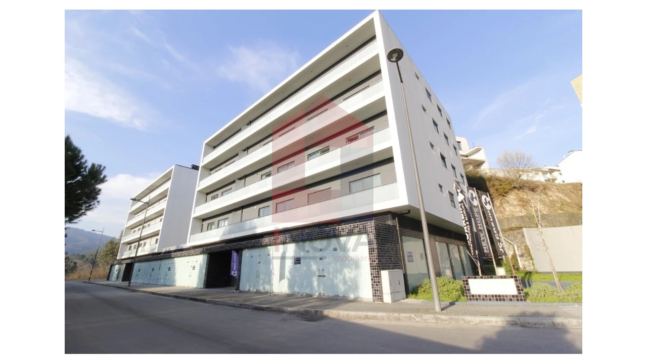 Loja para Venda em Moimenta Foto 2