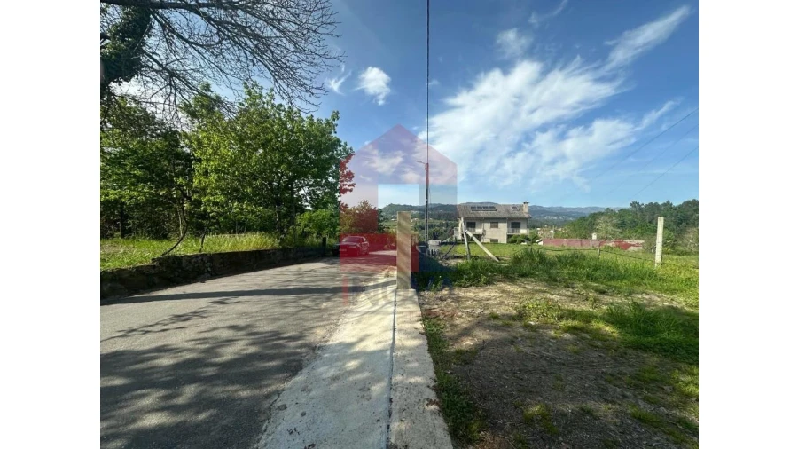 Terreno para Venda em Torre e Portela Foto 8