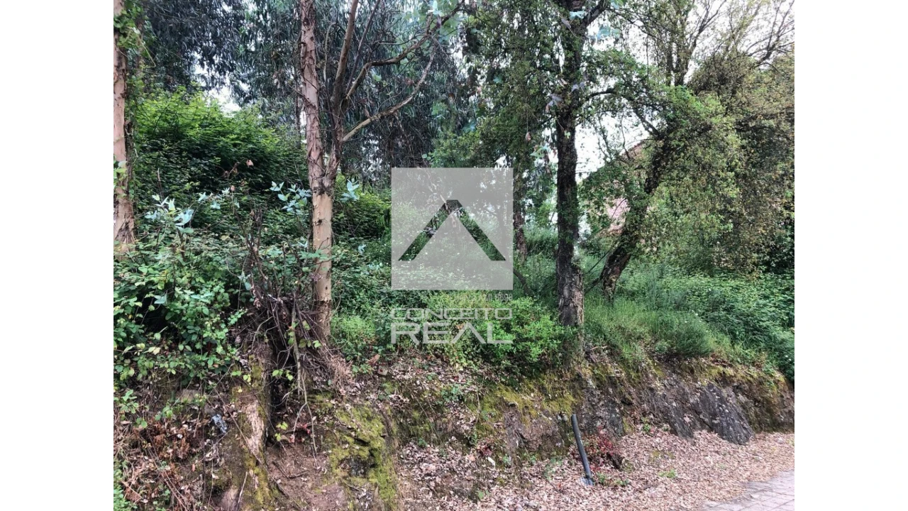 Terreno para Venda em Fânzeres e São Pedro da Cova Foto 6