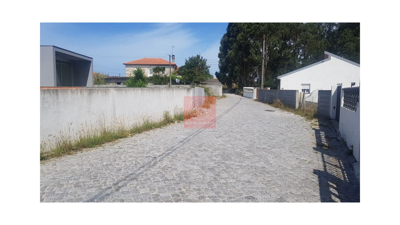 Terreno para Venda em Castelo do Neiva Foto 3