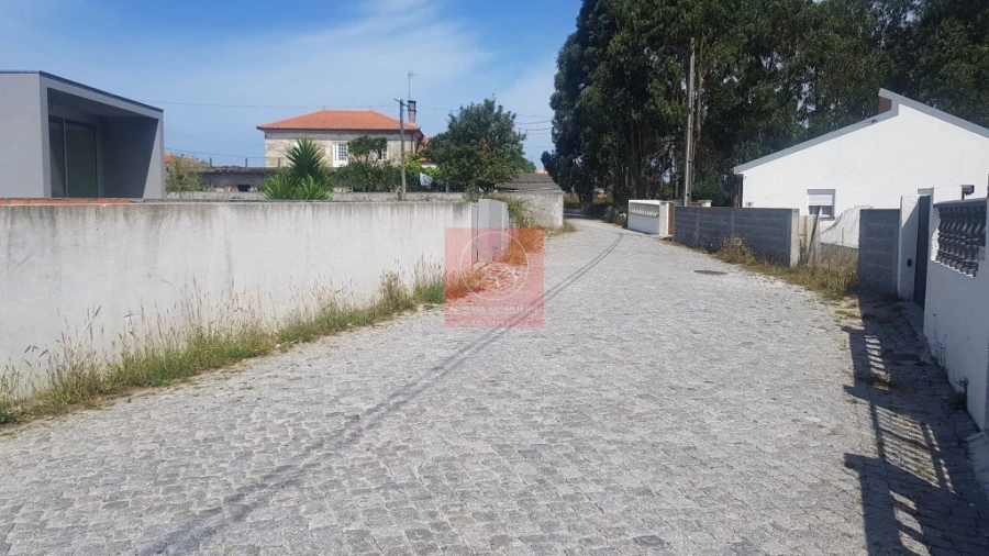 Terreno para Venda em Castelo do Neiva Foto 3