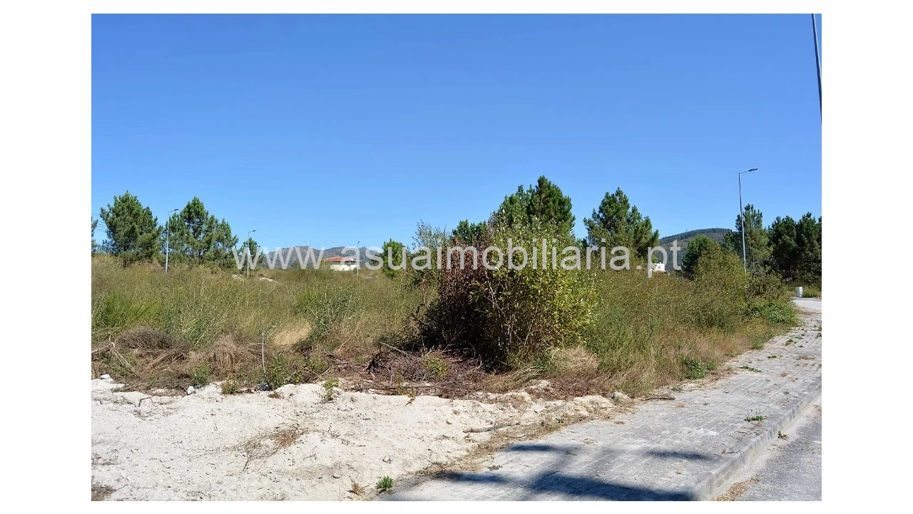 Terreno para Venda em Monsul Foto 14