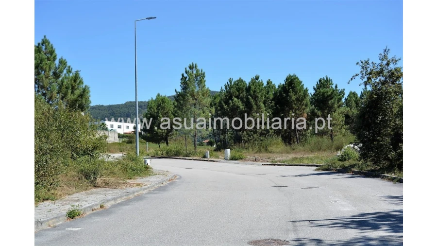 Terreno para Venda em Monsul Foto 16