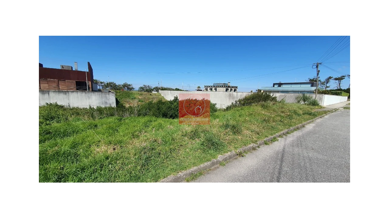 Terreno para Venda em Chafe Foto 2