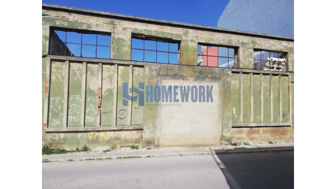 Terreno para Venda em Baixa da Banheira e Vale da Amoreira Foto 4