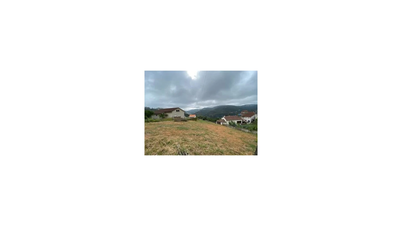 Terreno para Venda em Ceira Foto 3