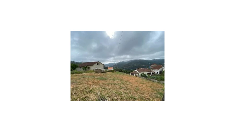 Terreno para Venda em Ceira Foto 3