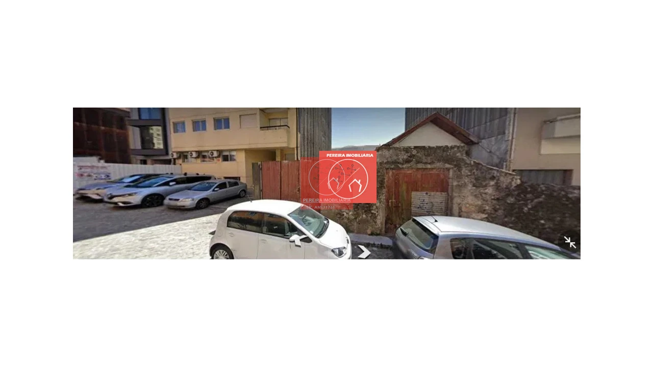 Terreno para Venda em Paranhos Foto 1