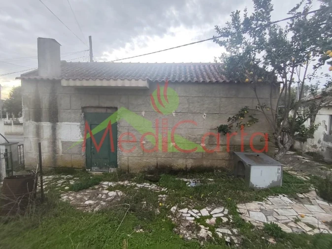 Moradia T2 para Venda em Pontevel Foto 9