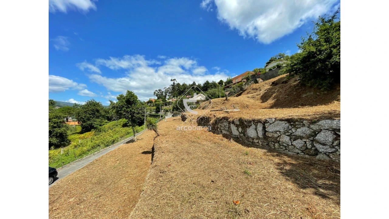 Terreno para Venda em Arcos de Valdevez (São Paio) e Giela Foto 5