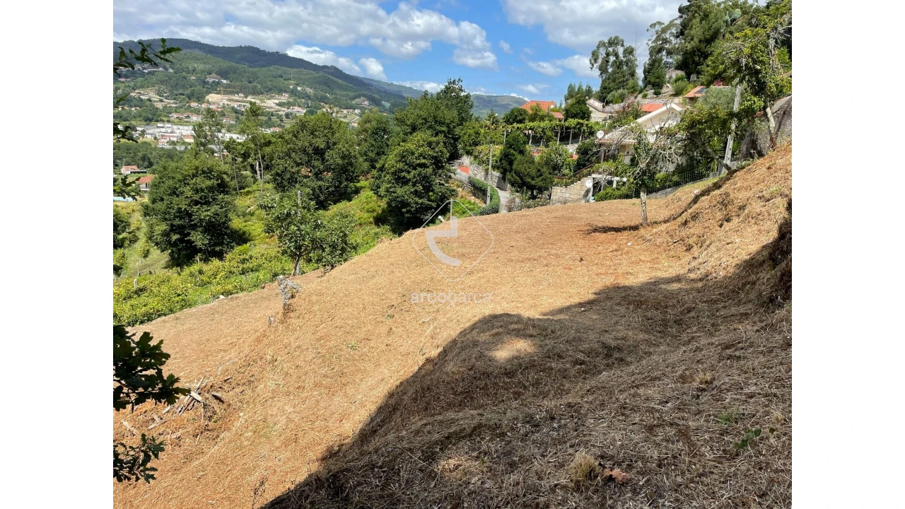Terreno para Venda em Arcos de Valdevez (São Paio) e Giela Foto 12