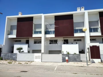 Moradia T4 para Venda em Alcochete