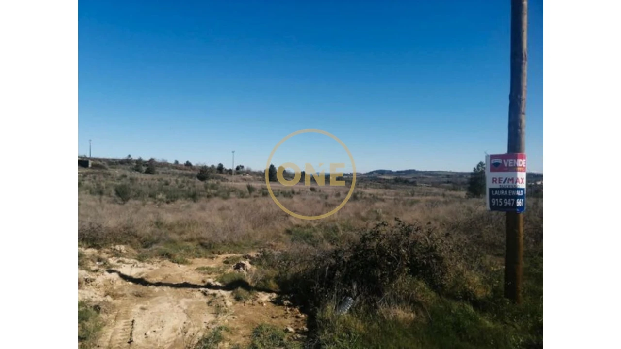 Terreno para Venda em Mêda, Outeiro de Gatos e Fonte Longa Foto 1