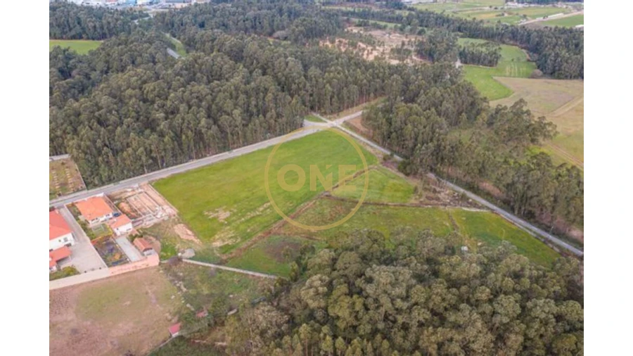 Terreno para Venda em Laundos Foto 3