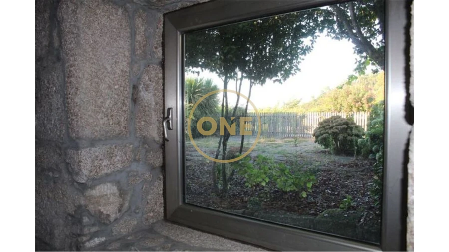 Quinta T4 para Venda em São Tomé de Negrelos Foto 11